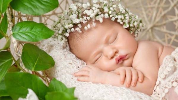 آشنایی با علل بی خوابی نوزاد آشنایی با علل بی خوابی نوزاد